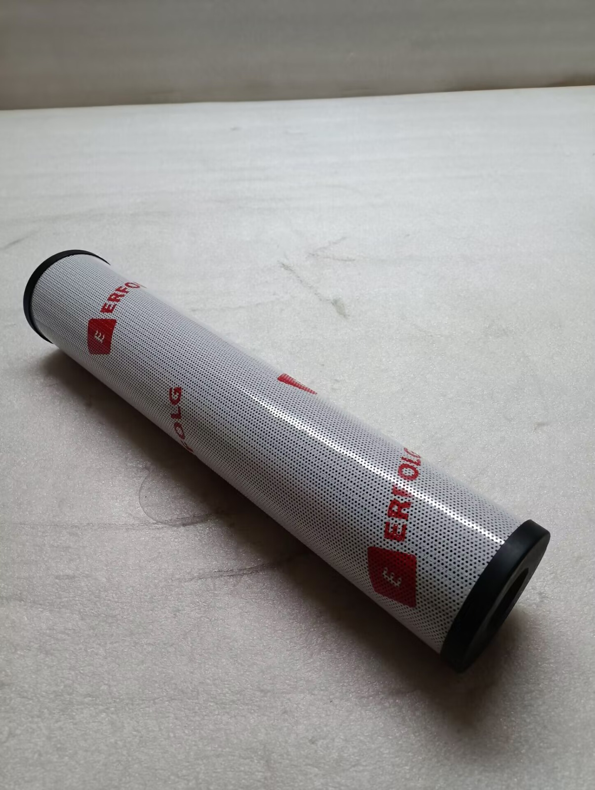 Erfolg filter with black end caps